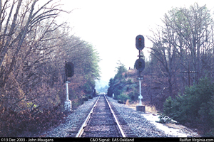 C&O Railway signal: Oakland (EB)